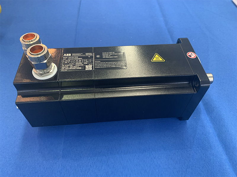 IMG_8923.jpg IMG_8923.jpg