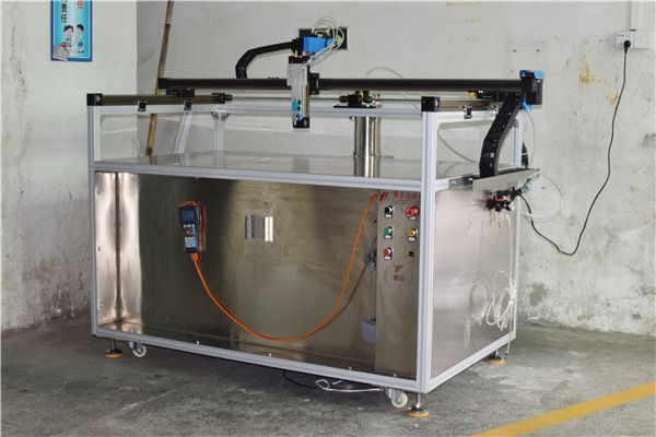 噴膠機(jī)
