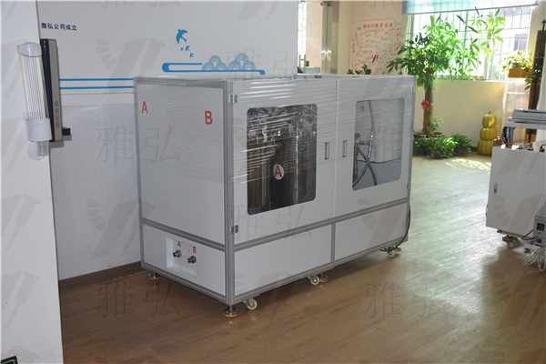 自動噴膠機(jī)全圖